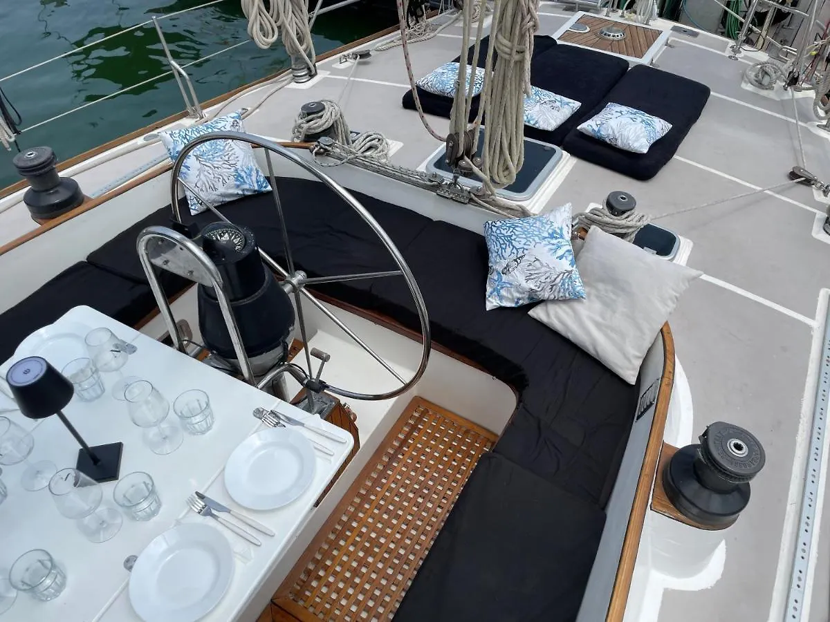 Sailboat B&B On Board Catania