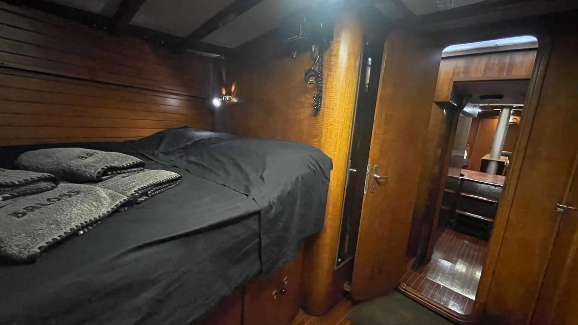 Botel Sailboat B&B On Board Catania Italy