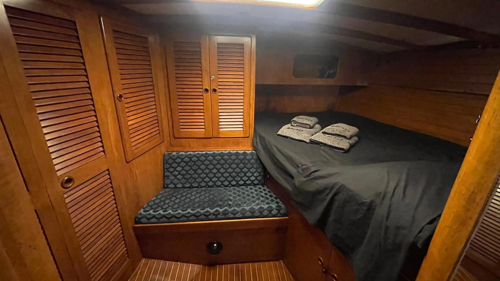 Botel Sailboat B&B On Board Catania Italy