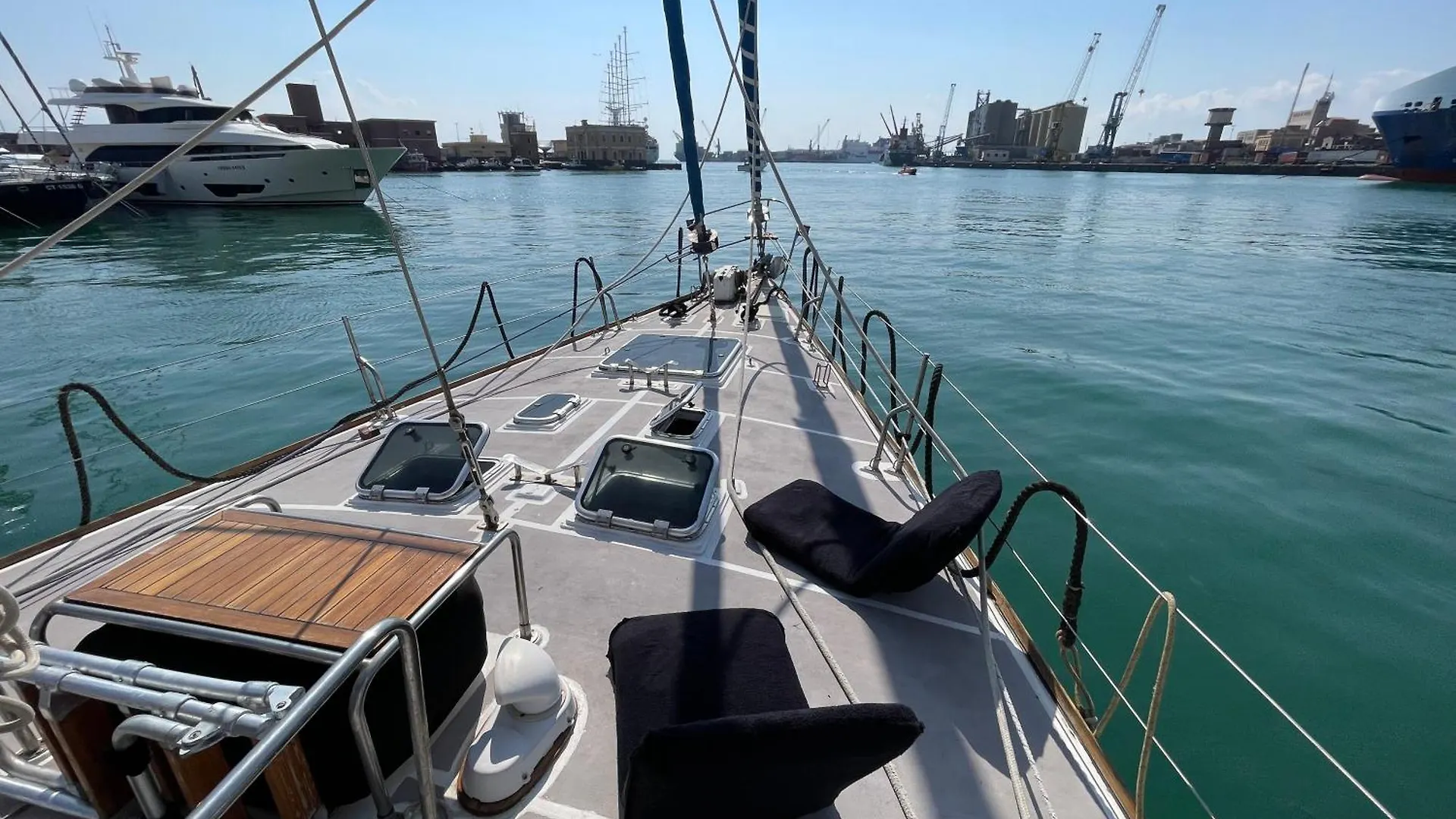 Botel Sailboat B&B On Board Catania